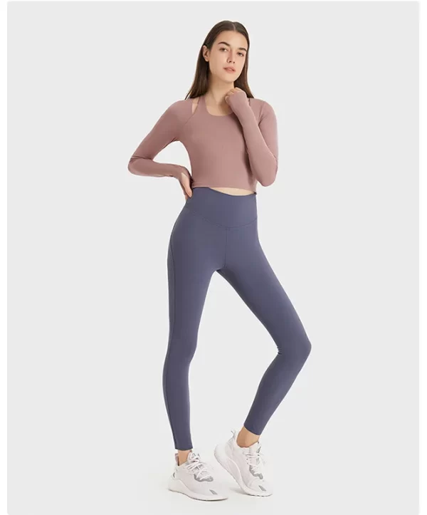 Langærmede gymnastikskjorter til kvinder med thumbleholes Slim Fit Halter Neck Tee Top