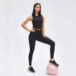 Réservoir d'entraînement côtelé pour femmes (18)